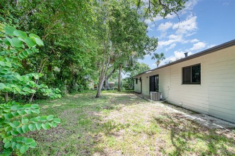 House in Daytona Beach, Florida 3 bedrooms, 102.38 sq.m. № 1847997 - photo 14