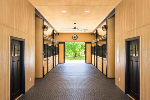 Villa ou maison à vendre à Ocala, Floride: 3 chambres, 159.7 m2 № 2147895 - photo 4