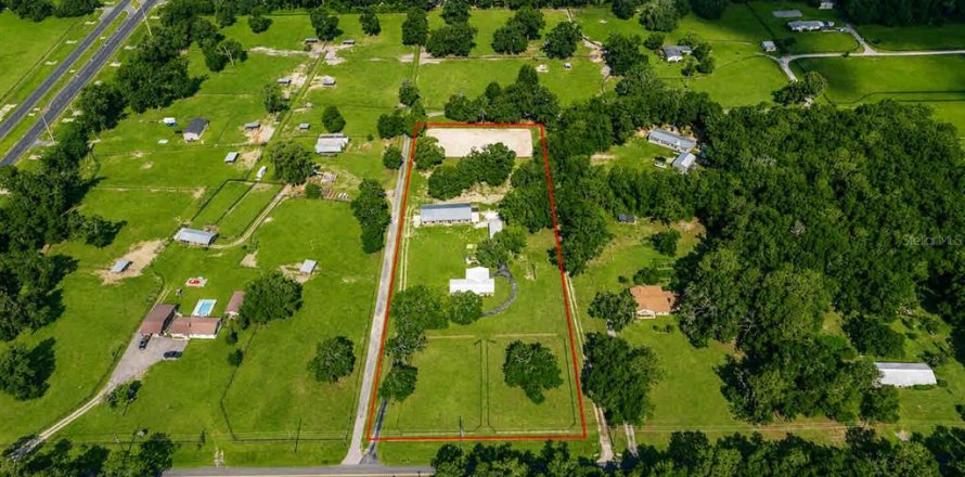 Villa ou maison à Ocala, Floride 3 chambres, 159.7 m2 № 2147895