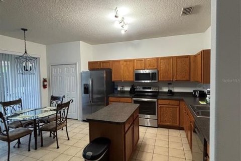 Villa ou maison à louer à Davenport, Floride: 5 chambres, 261.98 m2 № 2384115 - photo 7