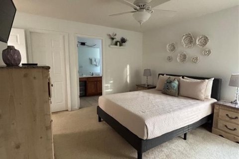 Villa ou maison à louer à Davenport, Floride: 5 chambres, 261.98 m2 № 2384115 - photo 12
