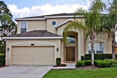 Villa ou maison à Davenport, Floride 5 chambres, 261.98 m2 № 2384115