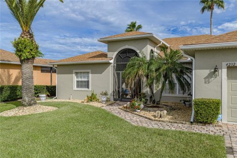 Villa ou maison à vendre à Lake Wales, Floride: 3 chambres, 207.08 m2 № 2400468 - photo 4