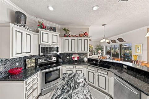 Villa ou maison à vendre à Lake Wales, Floride: 3 chambres, 207.08 m2 № 2400468 - photo 30