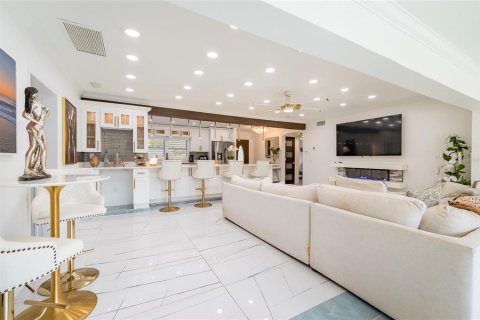 Casa en venta en Largo, Florida, 3 dormitorios, 137.59 m2 № 1574581 - foto 5