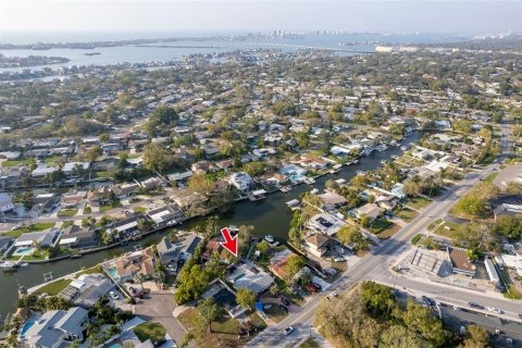 Casa en venta en Largo, Florida, 3 dormitorios, 137.59 m2 № 1574581 - foto 11