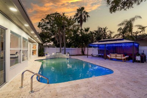Casa en venta en Largo, Florida, 3 dormitorios, 137.59 m2 № 1574581 - foto 10