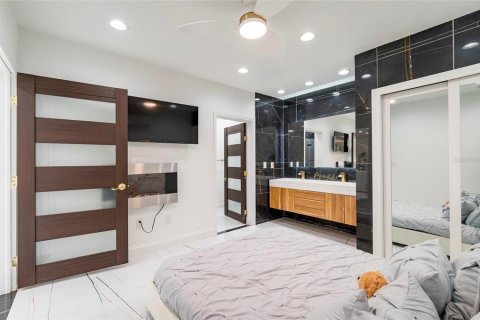 Casa en venta en Largo, Florida, 3 dormitorios, 137.59 m2 № 1574581 - foto 13
