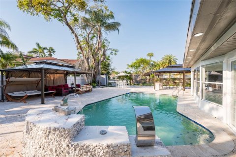 Casa en venta en Largo, Florida, 3 dormitorios, 137.59 m2 № 1574581 - foto 3