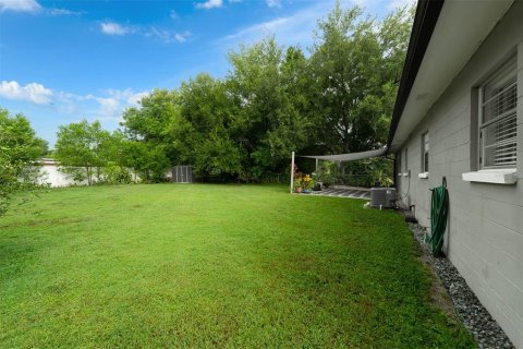 House in Orlando, Florida 3 bedrooms, 96.43 sq.m. № 1810420 - photo 25