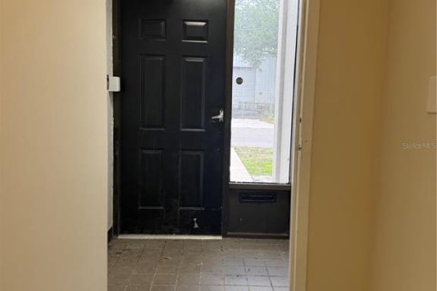 Immobilier commercial à louer à Tampa, Floride: 4303.23 m2 № 2095162 - photo 11