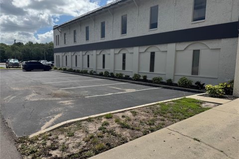 Immobilier commercial à louer à Tampa, Floride: 4303.23 m2 № 2095162 - photo 13