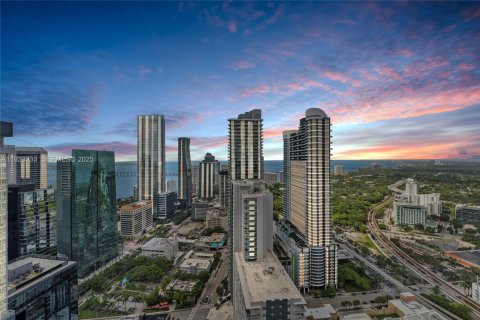 Condo in Miami, Florida, 2 bedrooms № 1991387 - photo 24