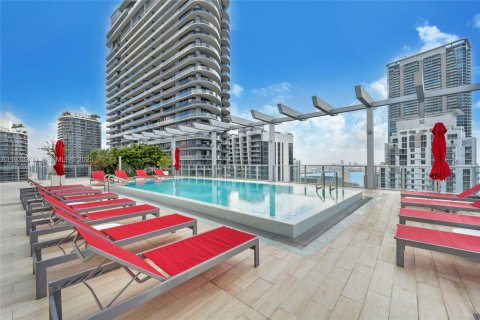 Condo in Miami, Florida, 2 bedrooms № 1991387 - photo 22