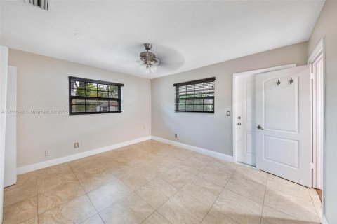 Casa en venta en Fort Lauderdale, Florida, 3 dormitorios, 121.33 m2 № 1854734 - foto 19