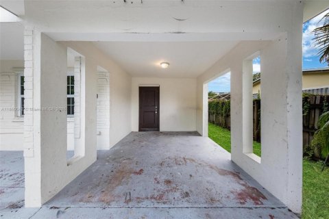 Casa en venta en Fort Lauderdale, Florida, 3 dormitorios, 121.33 m2 № 1854734 - foto 27