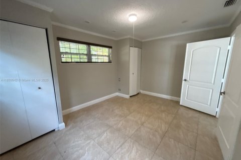 Casa en venta en Fort Lauderdale, Florida, 3 dormitorios, 121.33 m2 № 1854734 - foto 13