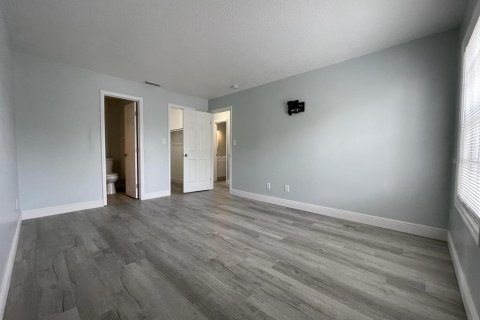 Copropriété à louer à Saint Petersburg, Floride: 2 chambres, 94.57 m2 № 1740251 - photo 12