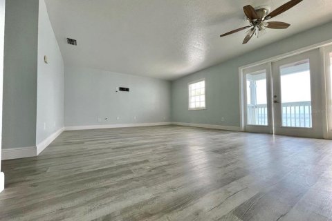 Copropriété à louer à Saint Petersburg, Floride: 2 chambres, 94.57 m2 № 1740251 - photo 4