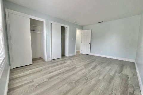 Copropriété à louer à Saint Petersburg, Floride: 2 chambres, 94.57 m2 № 1740251 - photo 15