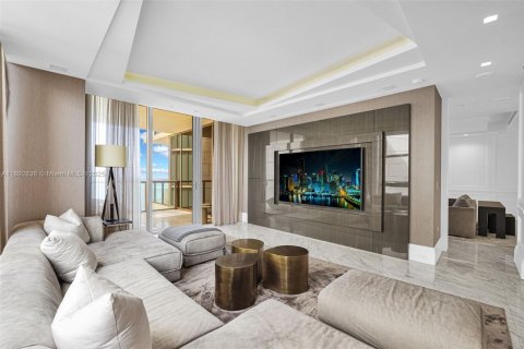 Condo in Bal Harbour, Florida, 3 bedrooms  № 1945030 - photo 24