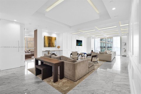 Condo in Bal Harbour, Florida, 3 bedrooms  № 1945030 - photo 5