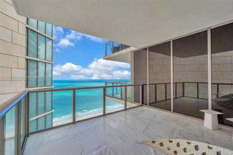Condo in Bal Harbour, Florida, 3 bedrooms  № 1945030 - photo 28