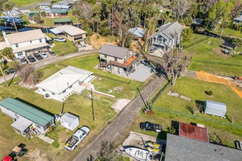 House in Fort MC Coy, Florida 3 bedrooms, 117.61 sq.m. № 2213853 - photo 20