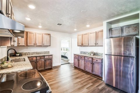 House in Fort MC Coy, Florida 3 bedrooms, 117.61 sq.m. № 2213853 - photo 9
