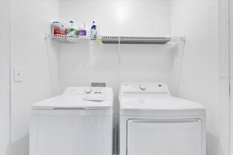 Copropriété à louer à Sanford, Floride: 2 chambres, 84.73 m2 № 2095678 - photo 16