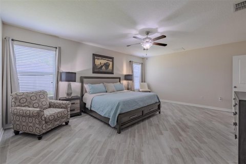 Villa ou maison à vendre à Wimauma, Floride: 5 chambres, 276.57 m2 № 2313234 - photo 23