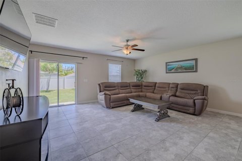 Villa ou maison à vendre à Wimauma, Floride: 5 chambres, 276.57 m2 № 2313234 - photo 13