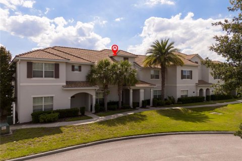 Townhouse in STOREY LAKE in Kissimmee, Florida 4 bedrooms, 177.81 sq.m. № 2111467