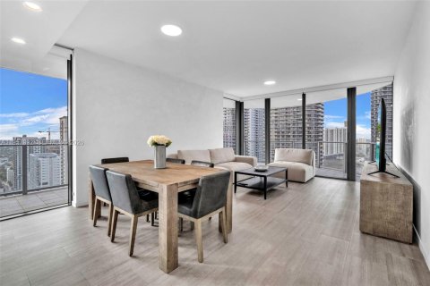 Снять в аренду кондоминиум в Майами, Флорида 2 спальни, 125.98м2, № 2019647 - фото 8