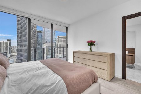 Снять в аренду кондоминиум в Майами, Флорида 2 спальни, 125.98м2, № 2019647 - фото 23