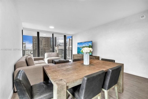 Снять в аренду кондоминиум в Майами, Флорида 2 спальни, 125.98м2, № 2019647 - фото 9