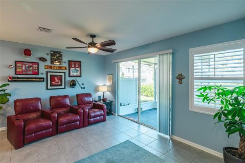 Touwnhouse à vendre à Riverview, Floride: 3 chambres, 165.09 m2 № 2413747 - photo 9