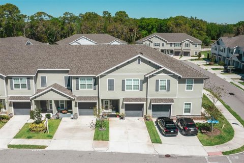 Touwnhouse à vendre à Riverview, Floride: 3 chambres, 165.09 m2 № 2413747 - photo 2