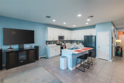 Touwnhouse à vendre à Riverview, Floride: 3 chambres, 165.09 m2 № 2413747 - photo 13