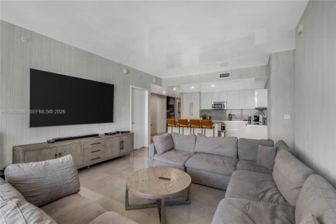 Купить кондоминиум в Майами, Флорида 2 спальни, 129.6м2, № 2153219 - фото 3
