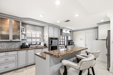 Villa ou maison à louer à Boca Raton, Floride: 3 chambres, 182.74 m2 № 2168203 - photo 21