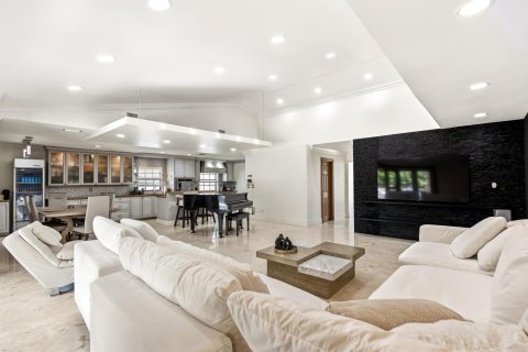 Villa ou maison à louer à Boca Raton, Floride: 3 chambres, 182.74 m2 № 2168203 - photo 19