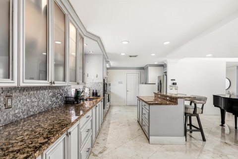 Villa ou maison à louer à Boca Raton, Floride: 3 chambres, 182.74 m2 № 2168203 - photo 26