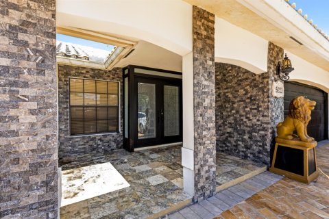 Villa ou maison à louer à Boca Raton, Floride: 3 chambres, 182.74 m2 № 2168203 - photo 10