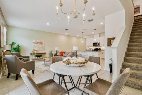 Touwnhouse à vendre à Tampa, Floride: 3 chambres, 151.52 m2 № 1904078 - photo 8