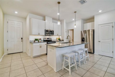 Touwnhouse à vendre à Tampa, Floride: 3 chambres, 151.52 m2 № 1904078 - photo 12