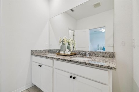 Touwnhouse à vendre à Tampa, Floride: 3 chambres, 151.52 m2 № 1904078 - photo 19