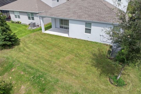 House in Clermont, Florida 4 bedrooms, 268.02 sq.m. № 1915191 - photo 16