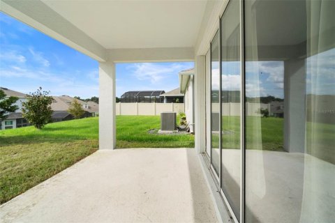 House in Clermont, Florida 4 bedrooms, 268.02 sq.m. № 1915191 - photo 12