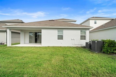 House in Clermont, Florida 4 bedrooms, 268.02 sq.m. № 1915191 - photo 7